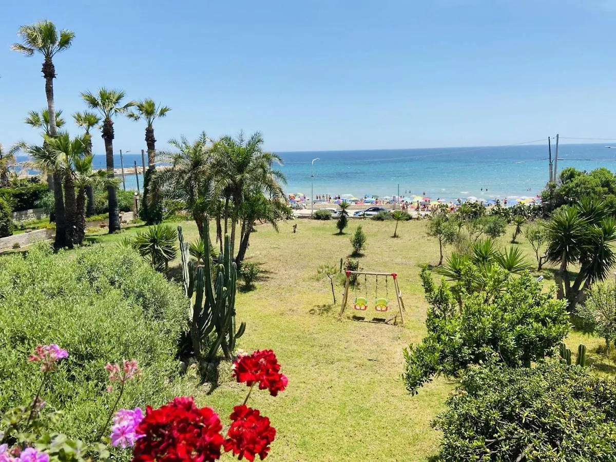 La Casetta Del Borgo Marinaro アヴォラ イタリア